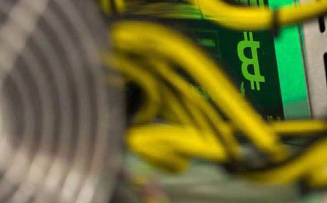 Không trụ vững, Bitcoin và một loạt các đồng tiền số lại quay đầu giảm giá Không trụ vững, Bitcoin và một loạt các đồng tiền số lại quay đầu giảm giá