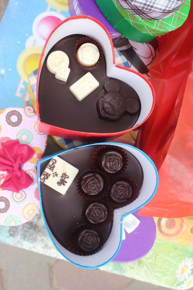 Chocolate handmade ế ẩm, hàng nhập ngoại lên ngôi ngày valentine - Ảnh 8.