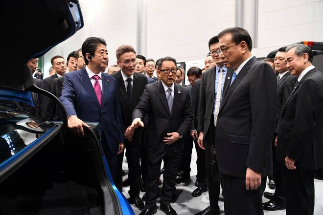 Hết lạnh nhạt, Thủ tướng Abe đi phá băng sau 7 năm gián đoạn: 2 sự sắp xếp đặc biệt ở TQ - Ảnh 1.