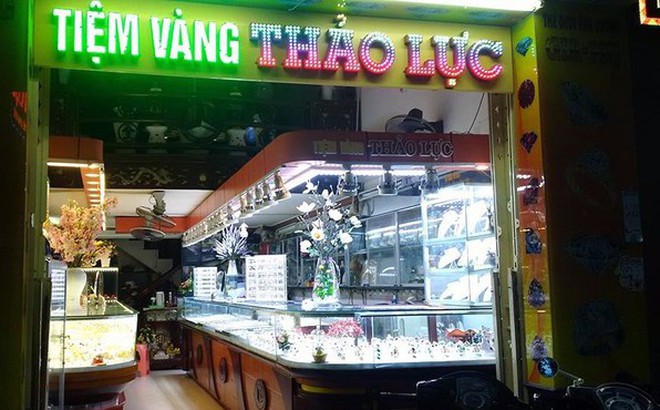 Từ vụ anh thợ điện bị phạt 90 triệu vì đổi 100 USD: Người dân được bán ngoại tệ ở đâu?