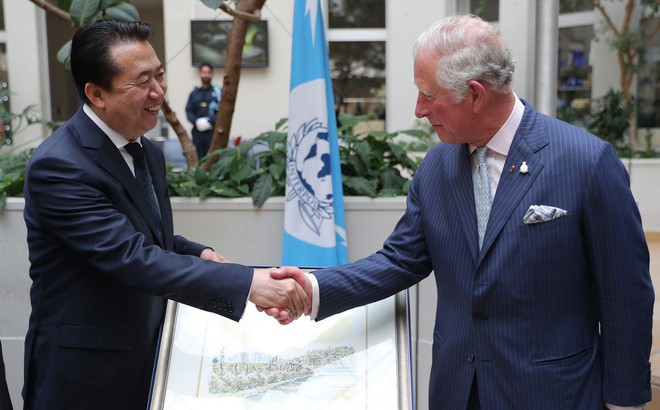 Giám đốc Interpol bị bắt: Thông báo đặc biệt lúc nửa đêm và động thái "nhanh gọn" của Bộ Công an TQ Giám đốc Interpol bị bắt: Thông báo đặc biệt lúc nửa đêm và động thái "nhanh gọn" của Bộ Công an TQ
