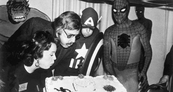 Stan Lee, Joan Boocock Lee, cha đẻ của các siêu anh hùng, sao hollywood