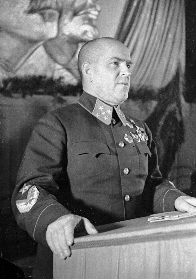 Nguyên soái Zhukov - Danh tướng khiến cả TG ngưỡng mộ bất ngờ rơi vào bẫy và bị làm nhục - Ảnh 1.