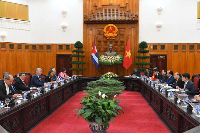 Tổng Bí thư, Chủ tịch nước Nguyễn Phú Trọng đón chính thức Chủ tịch Hội đồng Nhà nước Cuba thăm Việt Nam - Ảnh 11.
