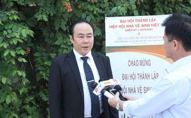 Chá»§ tá»ch Hiá»p há»i NhÃ  vá» sinh Viá»t Nam: "ChÃºng tÃ´i mang tÃ¢m thiá»n nguyá»n"