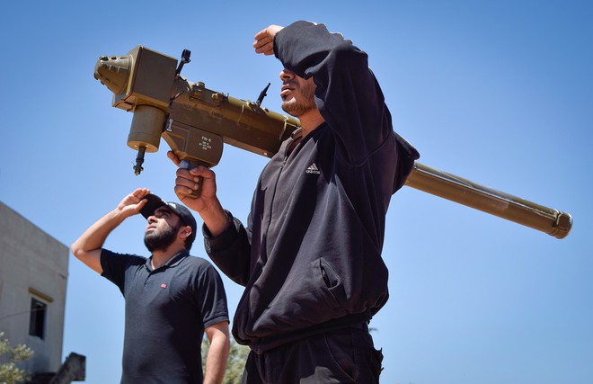 Tiết lộ về những vũ khí kỳ lạ nhất mà Nga thu được của khủng bố IS ở Syria - Ảnh 3.