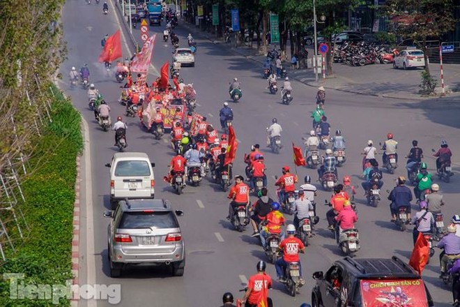 CÄV Äá»t phÃ¡o sÃ¡ng, diá»u hÃ nh trÆ°á»c tráº­n Viá»t Nam - Philippines - áº¢nh 10.