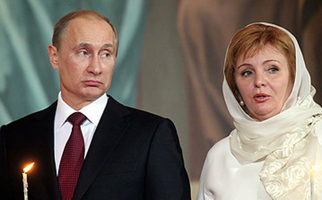 Cuộc lộ diện vén bức màn bí ẩn: "Có ít nhất hai Putin đang phục vụ nước Nga"