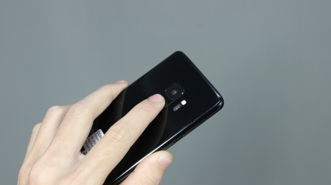 [Ảnh] Trên tay Galaxy S9 đầu tiên ở Việt Nam - Ảnh 2.