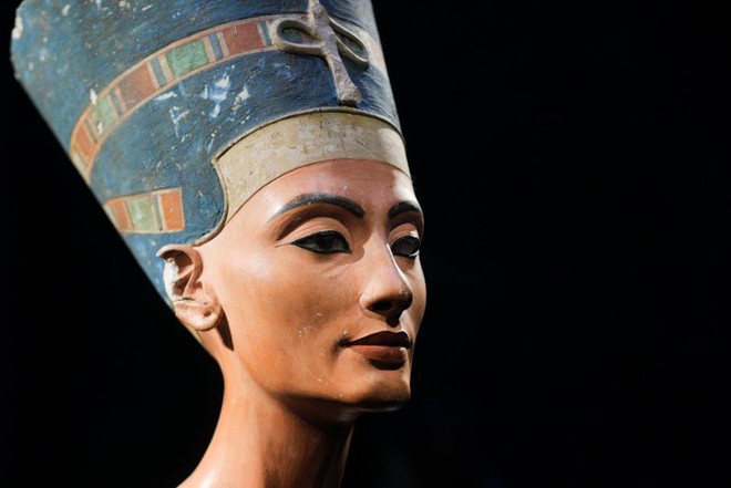 Quét radar lăng mộ Pharaoh Tutankhamun, hé lộ bí mật về nữ hoàng Nefertiti? - Ảnh 6.