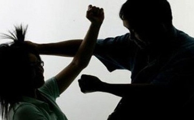 Đồng Nai: Chồng dùng dao đâm thấu ngực vợ rồi đưa xác về nhà vợ an táng 0