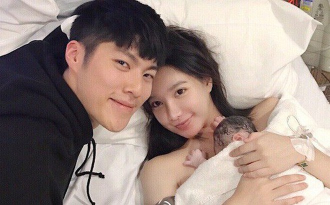 Là con gái tỷ phú, lại xinh xắn, chồng đẹp con ngoan: Sao có người viên mãn đến thế! Là con gái tỷ phú, lại xinh xắn, chồng đẹp con ngoan: Sao có người viên mãn đến thế!