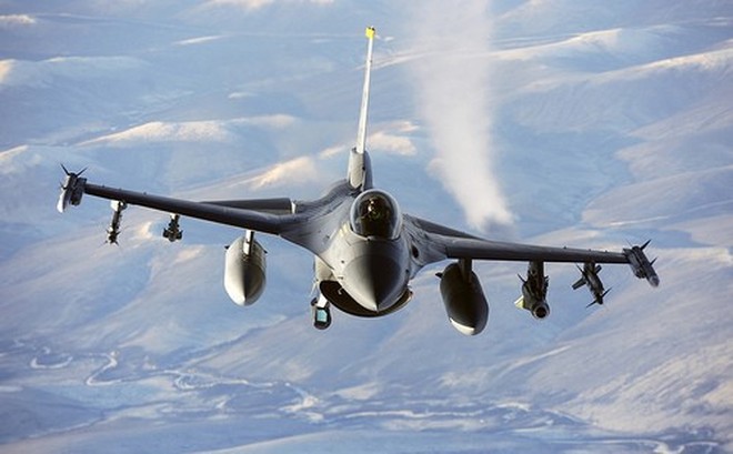 Báo Nga nêu giả thuyết chấn động: Chính Israel đã bắn hạ tiêm kích F-16 của mình?
