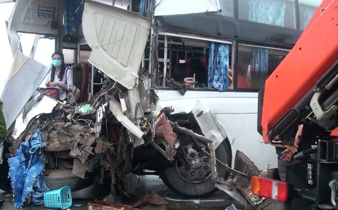 Vụ xe khách tông xe cứu hỏa: Lái xe khách là 'tay lái cứng', chưa từng gây tai nạn 1