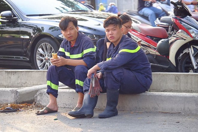 Vụ hỏa hoạn kinh hoàng ở chung cư Carina Plaza: Người thương vong đã lên con số 41 - Ảnh 3.