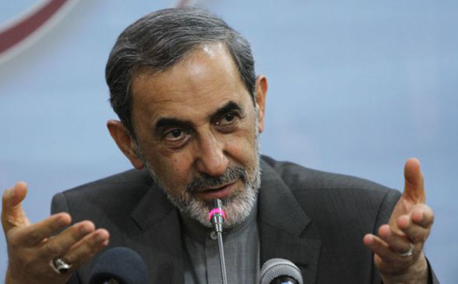 Iran đột ngột tuyên bố sẵn sàng sát cánh cùng Syria chống "mọi thế lực nước ngoài"