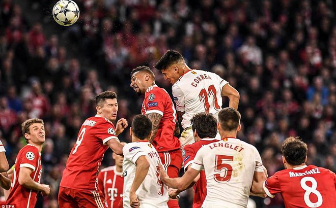 Lặng lẽ vào bán kết, Bayern vẫn là kẻ đáng gờm bậc nhất Champions League