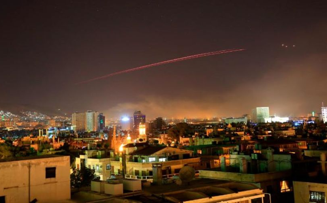 Đại sứ Nga: Liên quân Mỹ-Anh-Pháp phải chịu mọi trách nhiệm về cuộc không kích Syria sớm nay Đại sứ Nga: Liên quân Mỹ-Anh-Pháp phải chịu mọi trách nhiệm về cuộc không kích Syria sớm nay