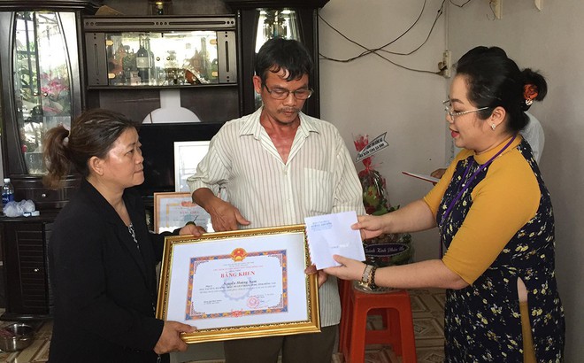 Chá»§ tá»ch tá»nh Äá»ng Nai truy tặng bằng khen cho