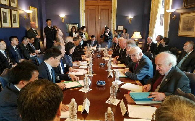 Đàm phán Mỹ - Trung: "Điềm báo" thú vị trong hai bức ảnh cách nhau 100 năm tuổi