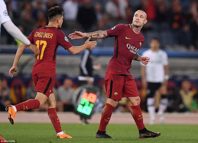 Quật cường ghi liên tiếp 3 bàn, AS Roma khiến Liverpool xanh lét mặt vào chung kết - Ảnh 20.