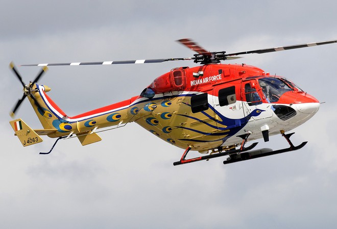 Việt Nam - Ấn Độ có  thể thành lập liên doanh sản xuất trực thăng đa dụng HAL Dhruv? - Ảnh 1.