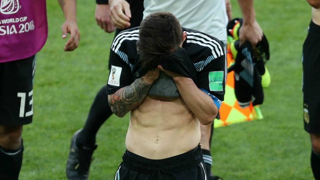 Tiếp tục thế này, chỉ có những giọt nước mắt cho Messi - Ảnh 1.
