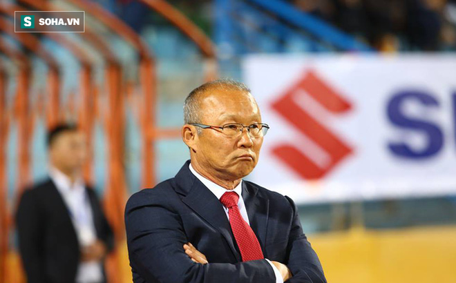 HLV Park Hang-seo lo lắng khi học trò cưng liên tục dính chấn thương