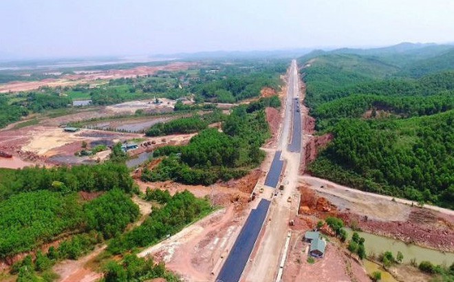 Nhà đầu tư “lướt sóng” lao đao khi lùi thông qua Luật Đặc khu? Nhà đầu tư “lướt sóng” lao đao khi lùi thông qua Luật Đặc khu?