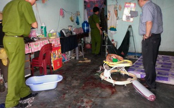 Nam thanh niên mang dao đâm nhiều nhát vào mặt, sát hại cụ bà 80 tuổi Nam thanh niên mang dao đâm nhiều nhát vào mặt, sát hại cụ bà 80 tuổi