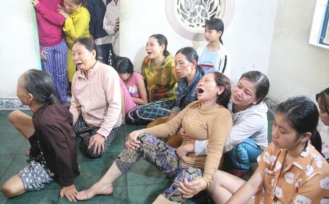 Vụ tai nạn xe rước dâu, 13 người chết: Cuộc họp kỳ lạ trong đêm đại tang ở thôn Lương Điền