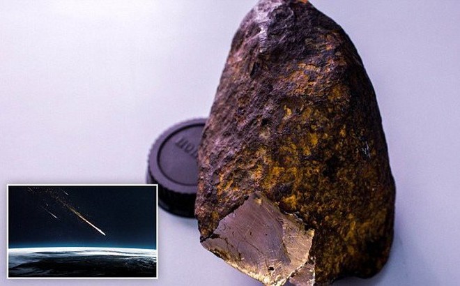 Phát hiện loại khoáng chất lạ trong thiên thạch rơi ở Nga, cứng hơn kim cương