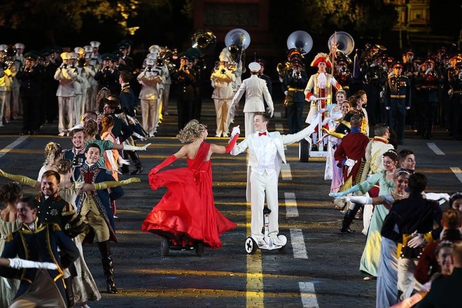 Hoành tráng Festival quân nhạc quốc tế tại Quảng trường Đỏ của Nga - Ảnh 8.