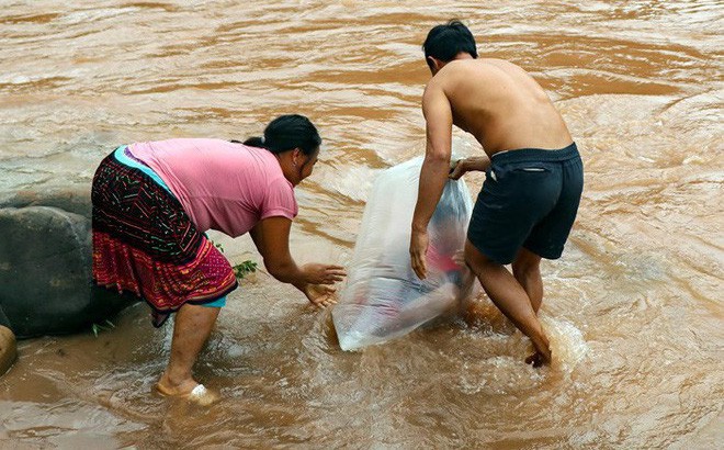 Káº¿t quáº£ hÃ¬nh áº£nh cho chui tÃºi ni lÃ´ng Äáº¿n trÆ°á»ng