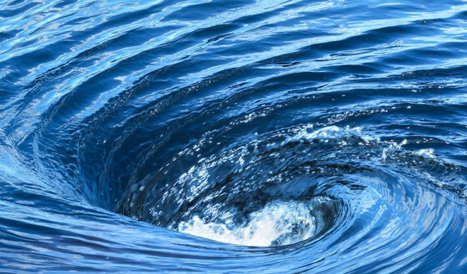 Bí ẩn cặp xoáy nước tử thần trên đại dương: Thách thức giới khoa học - Ảnh 1.