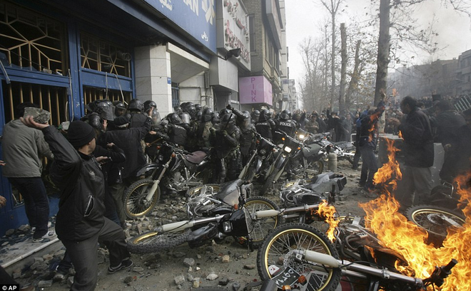 Thủ tướng Israel "thổi lửa" vào Iran: Ngày chính quyền Tehran sụp đổ, hai nước lại là bạn