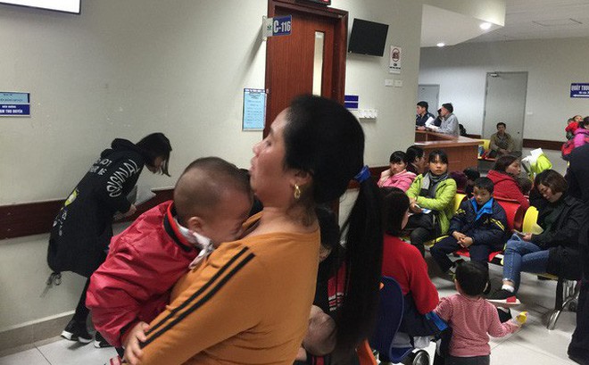 Chuyên gia BV Nhi Trung ương: Trẻ sốt cúm tuyệt đối không tự ý dùng "thuốc trị cúm" này! Chuyên gia BV Nhi Trung ương: Trẻ sốt cúm tuyệt đối không tự ý dùng "thuốc trị cúm" này!
