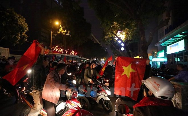 Sẽ xử lý hành vi đua xe sau chiến thắng lịch sử của U23 Việt Nam