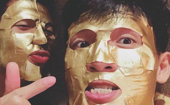 Đình Trọng gây sốt khi khoe ảnh cùng 'chàng thơ' Bùi Tiến Dũng Đình Trọng gây sốt khi khoe ảnh cùng 'chàng thơ' Bùi Tiến Dũng