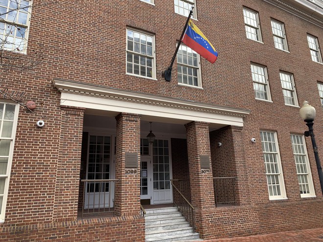 NÓNG: TT Maduro lệnh đóng cửa đại sứ quán và tất cả lãnh sự quán của Venezuela tại Mỹ - Ảnh 2.