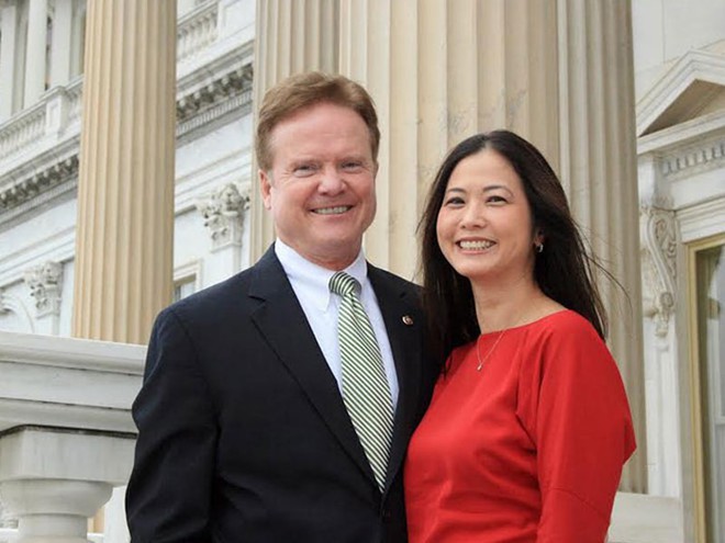 Ứng viên Bộ trưởng Quốc phòng Mỹ có vợ gốc Việt - Ảnh 2.