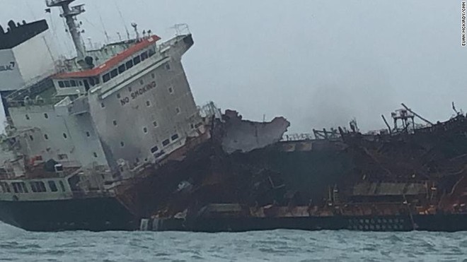 Tàu chở dầu treo cờ Việt Nam cháy ngùn ngụt ngoài khơi Hong Kong, có người thiệt mạng - Ảnh 5.