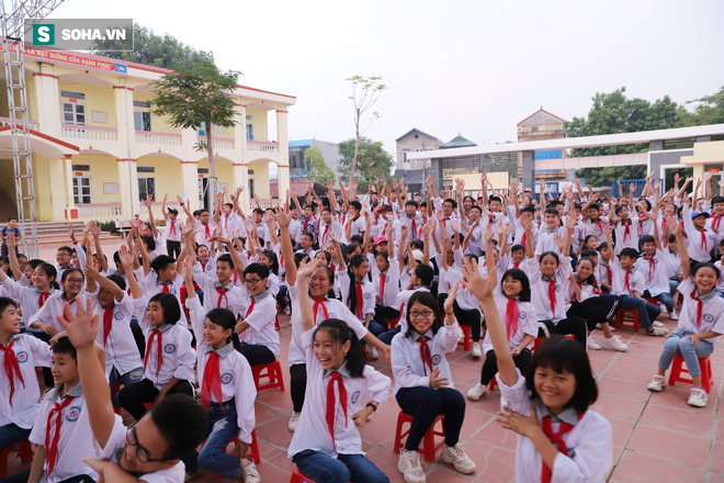 Góp 1 cuốn sách cùng ươm mầm những tài năng, đào tạo ra những học sinh sống có lí tưởng, mục tiêu - Ảnh 5.