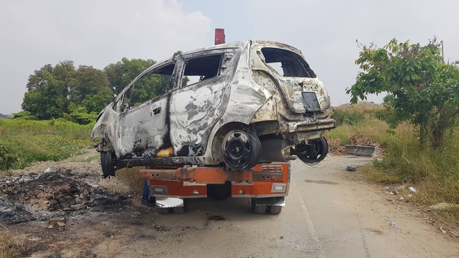 Công an TPHCM thông tin vụ nghi phạm giết cả gia đình Hàn Quốc cướp tài sản đốt xe phi tang - Ảnh 3.
