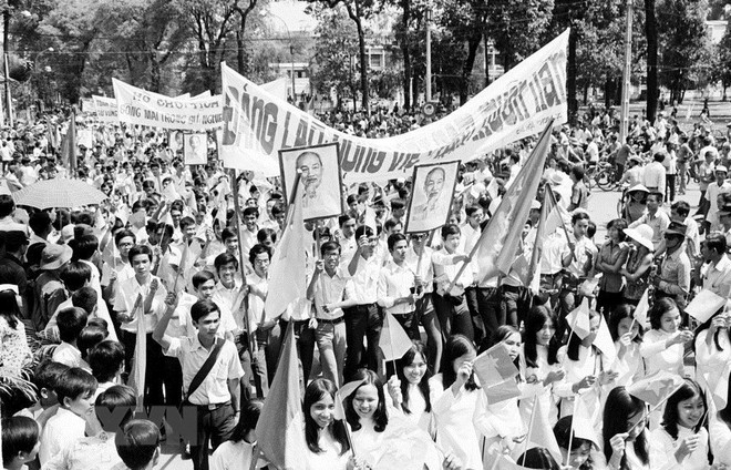 Đầu xuân 1975, quân ta giải phóng miền Nam, thống nhất hoàn toàn Tổ quốc - Ảnh 9.