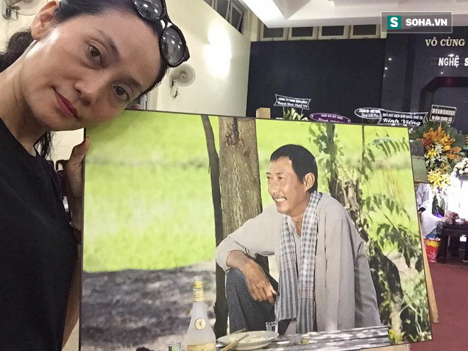 Gia đình nghệ sĩ Lê Bình làm 1 điều bất ngờ trong đêm cuối cùng khiến ai cũng xúc động - Ảnh 3.
