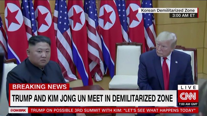 NÓNG: Lời tâm sự của ông Kim tại biên giới liên Triều và cách ông Kim cứu ông Trump một bàn thua trông thấy - Ảnh 1.
