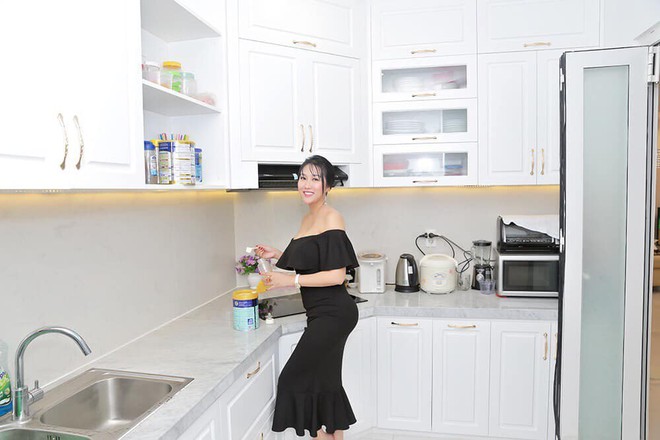 Gia tài khủng của Phi Thanh Vân ở tuổi 37 và sự thay đổi lớn sau 2 cuộc hôn nhân tan vỡ - Ảnh 13. Gia tài khủng của Phi Thanh Vân ở tuổi 37 và sự thay đổi lớn sau 2 cuộc hôn nhân tan vỡ - Ảnh 13.
