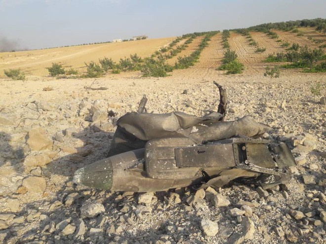 Bí ẩn số phận phi công trên chiến đấu cơ Sukhoi vừa bị bắn hạ - Chiến sự Syria nóng rực, phiến quân hoảng loạn - Ảnh 10.