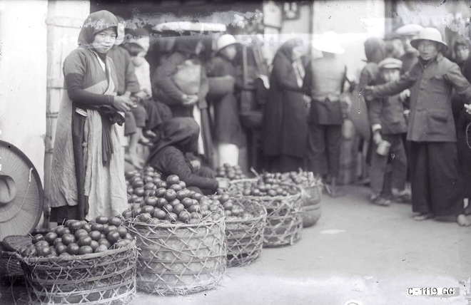 Độc đáo những món hàng chợ Tết Hà Thành từ 100 năm trước - Ảnh 8.